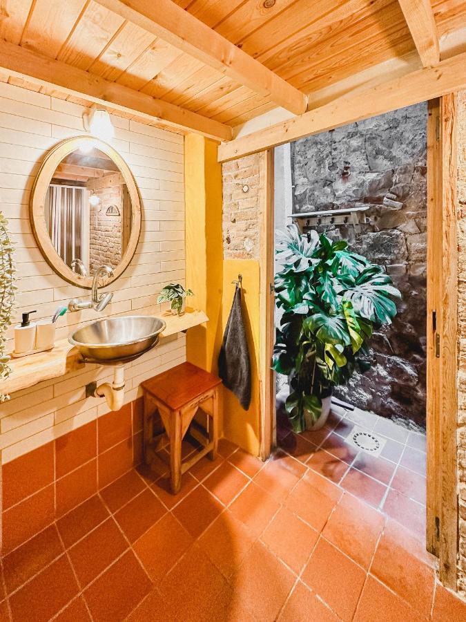 Habitacion Privada, Casa Compartida Con Pareja Private Room, Shared House With A Couple Barcellona Esterno foto